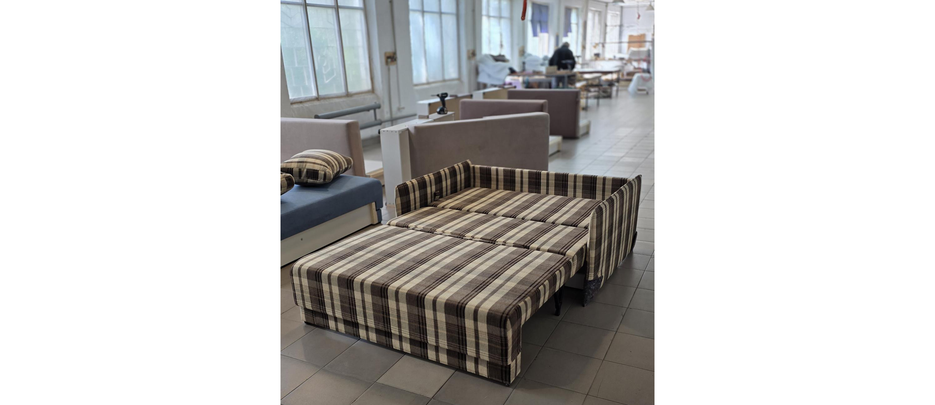 straight-sofa-chester-130_3
